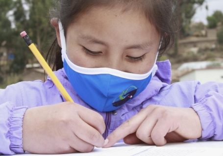 Derechos de la infancia: derecho a la educación en Perú