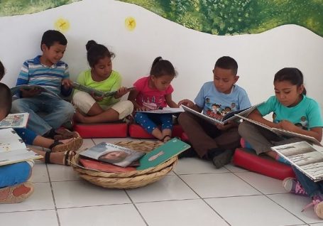 Rincones de lectura: había una vez… niños y niñas que amaban leer