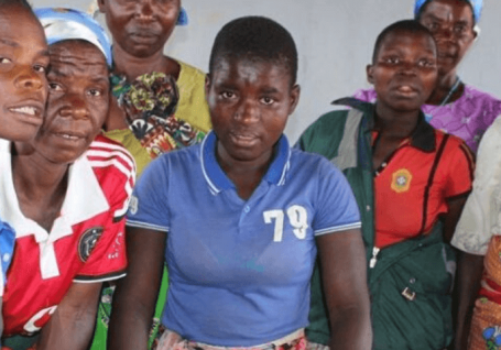 Cómo ayudamos a las mujeres en Malawi