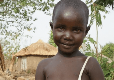 La infancia en Uganda, obligada a hacerse mayor antes de tiempo